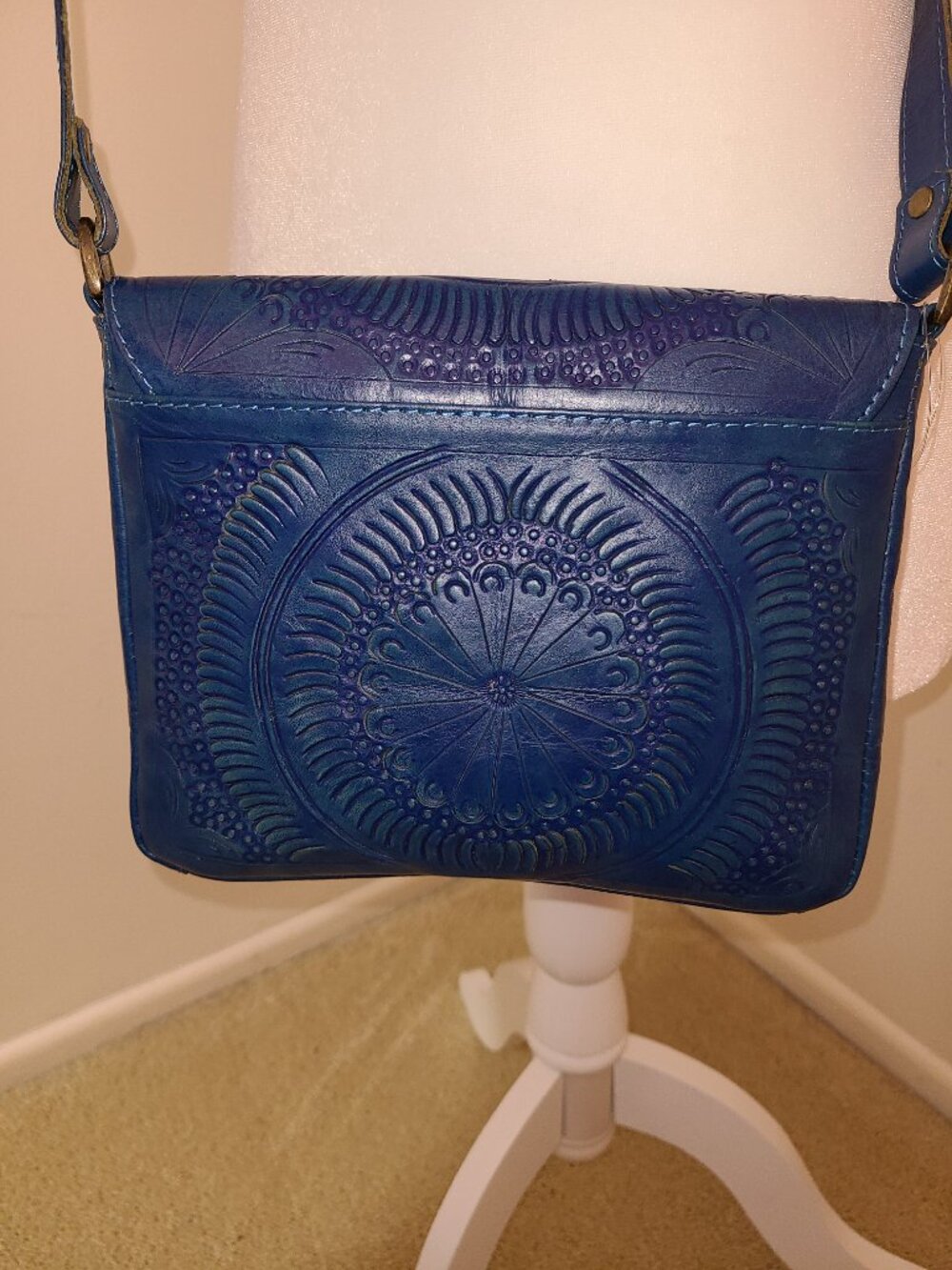 100% Leather Blue Crossbody Purse